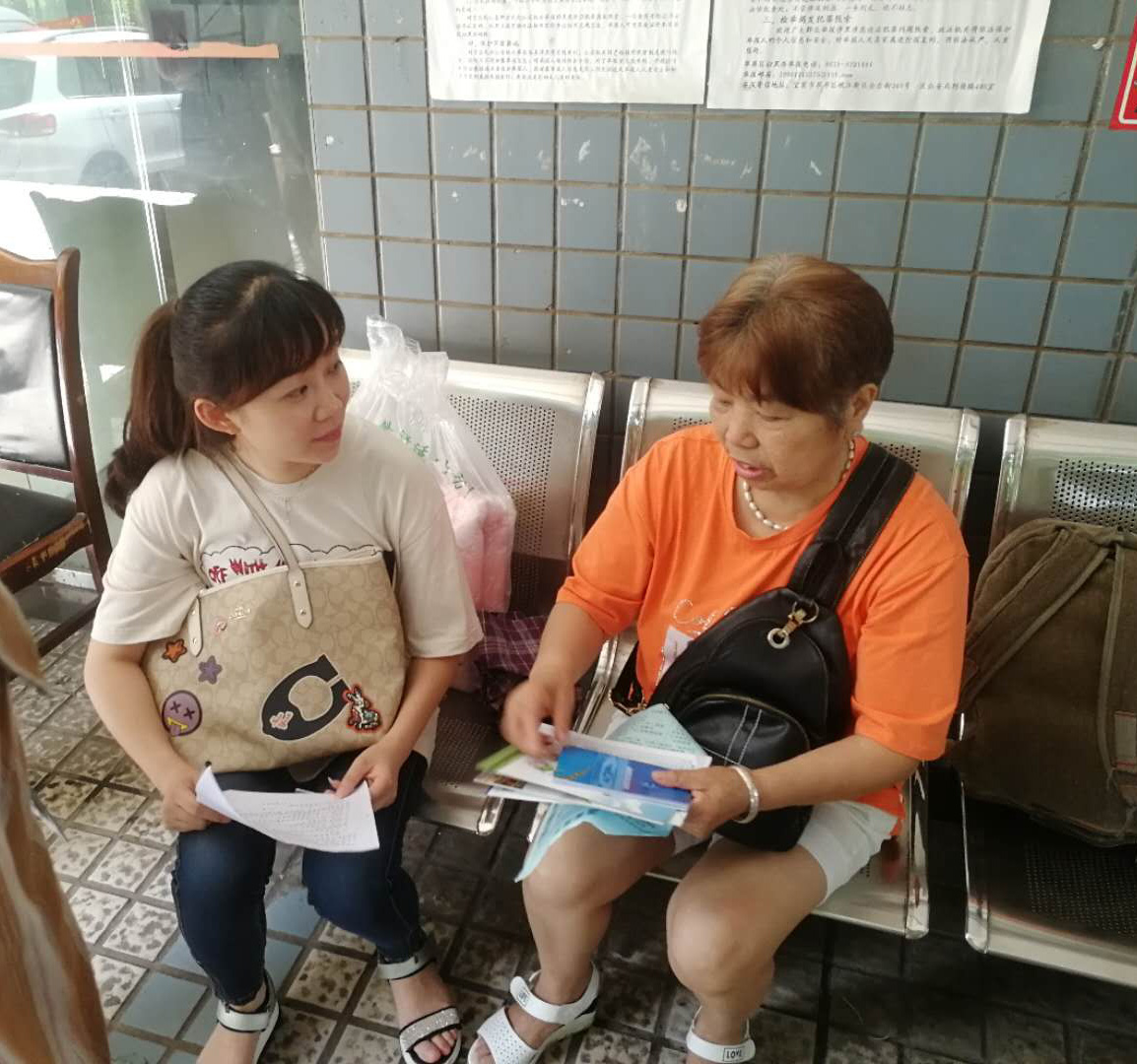 集團(tuán)公司創(chuàng)文“包?！边M(jìn)社區(qū)