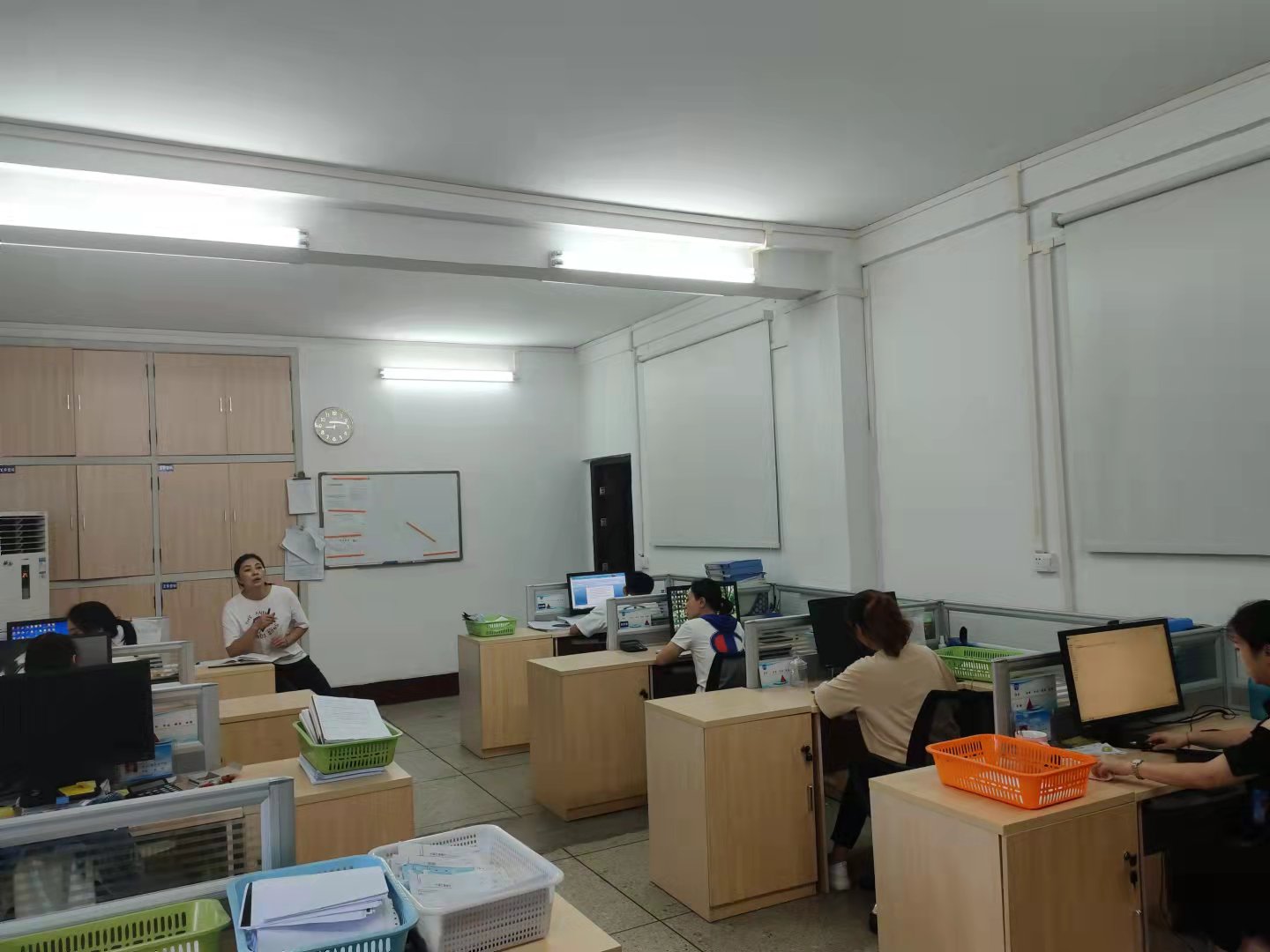 集團(tuán)公司財(cái)務(wù)資產(chǎn)部召開(kāi)黨風(fēng)廉政建設(shè)會(huì)議