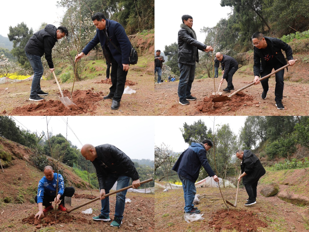 清源水務(wù)公司學(xué)雷鋒活動系列報道二